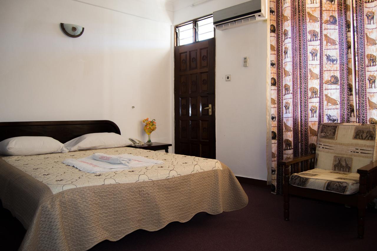 Manson Hotel Момбаса Экстерьер фото